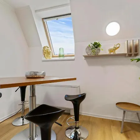 Family Hub In Centre Apartment Pressburg