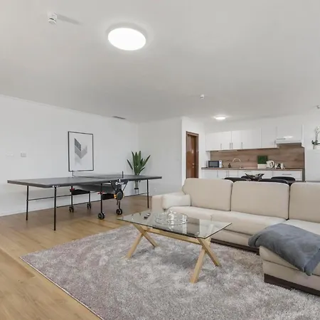 Apartmán Family Hub In Centre Bratislava