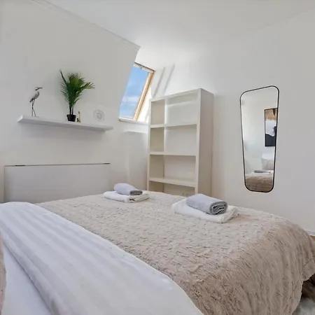 Апартаменти Family Hub In Centre Братислава