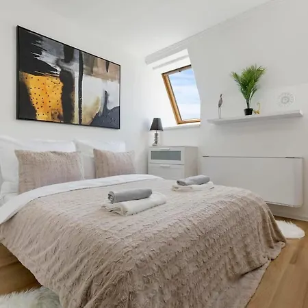 Family Hub In Centre Pressburg