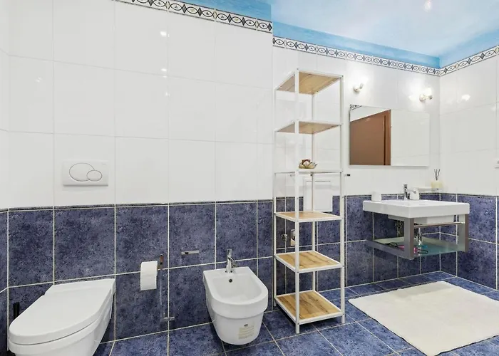 Family Hub In Centre *