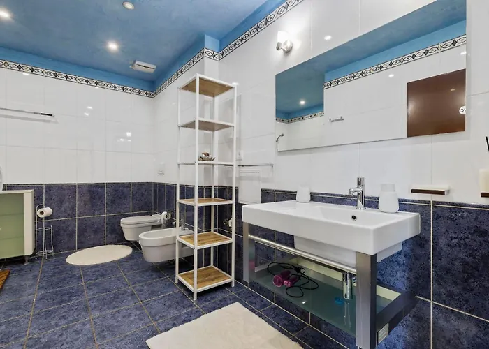 Family Hub In Centre براتسيلافا